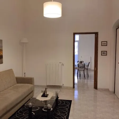 Apartamento Anna's Little House Bari